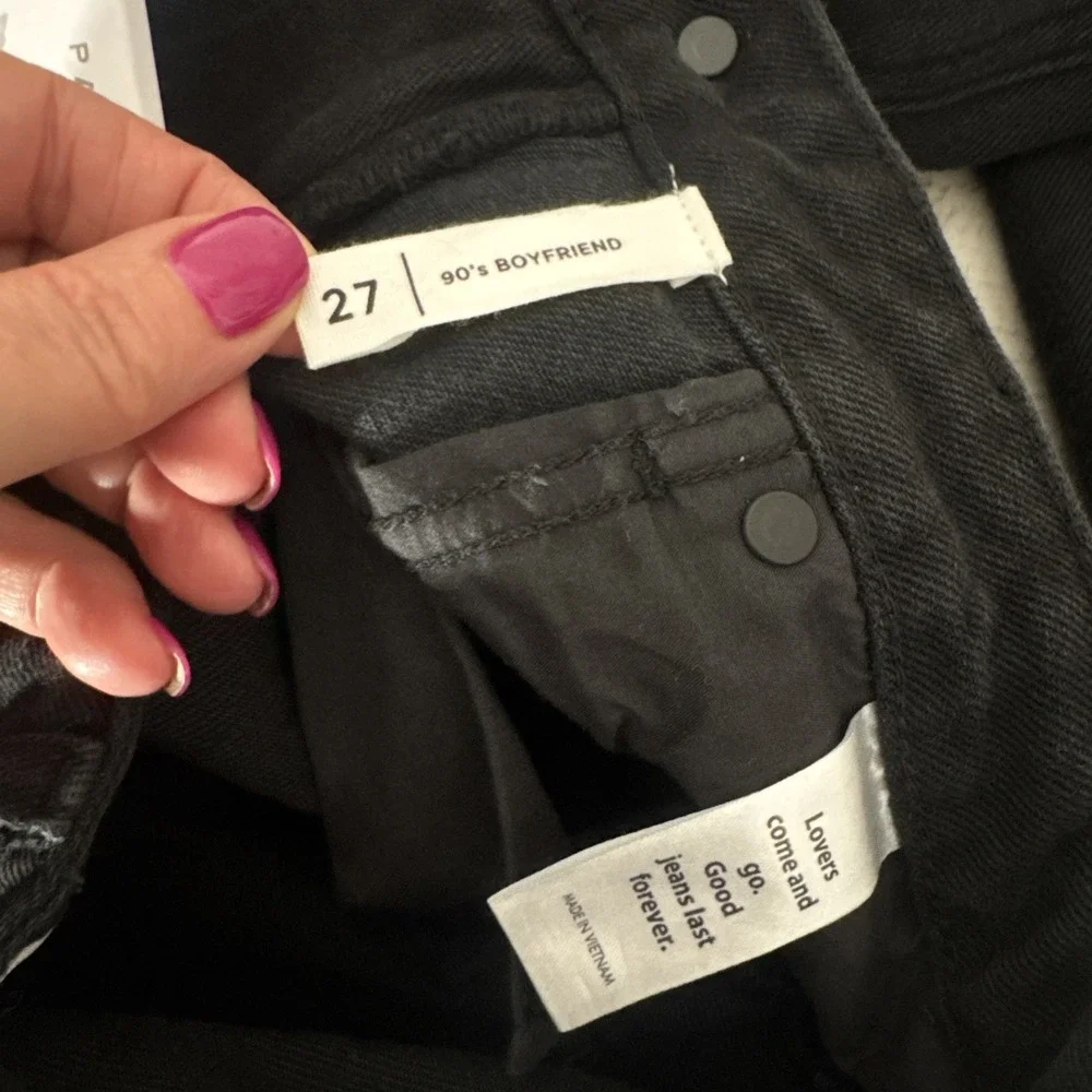 PacSun Distressed 90s Boyfriend Jeans - High Rise Relaxed‎ Leg - Size 27